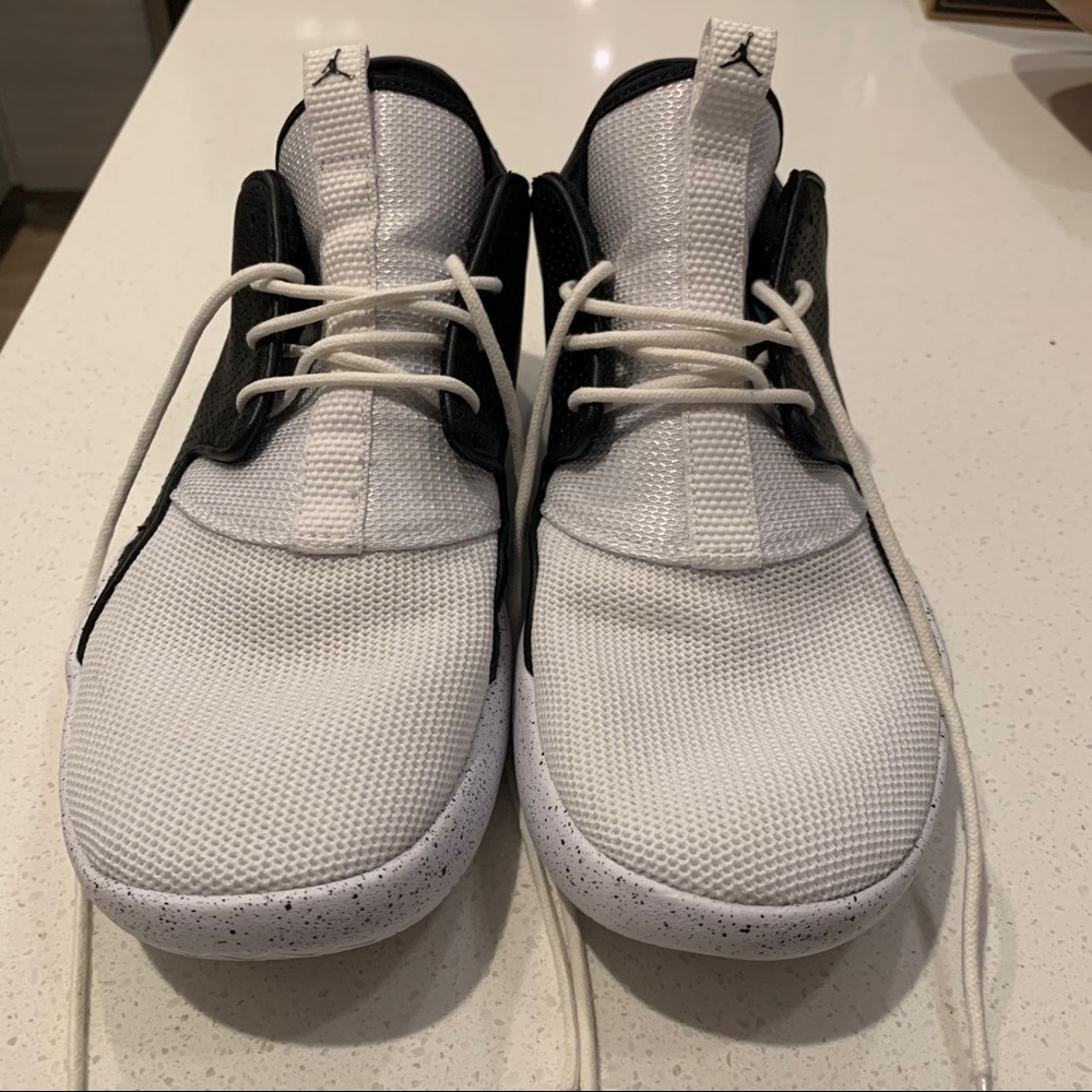 Jordan Brand Eclipse (kid size 7)